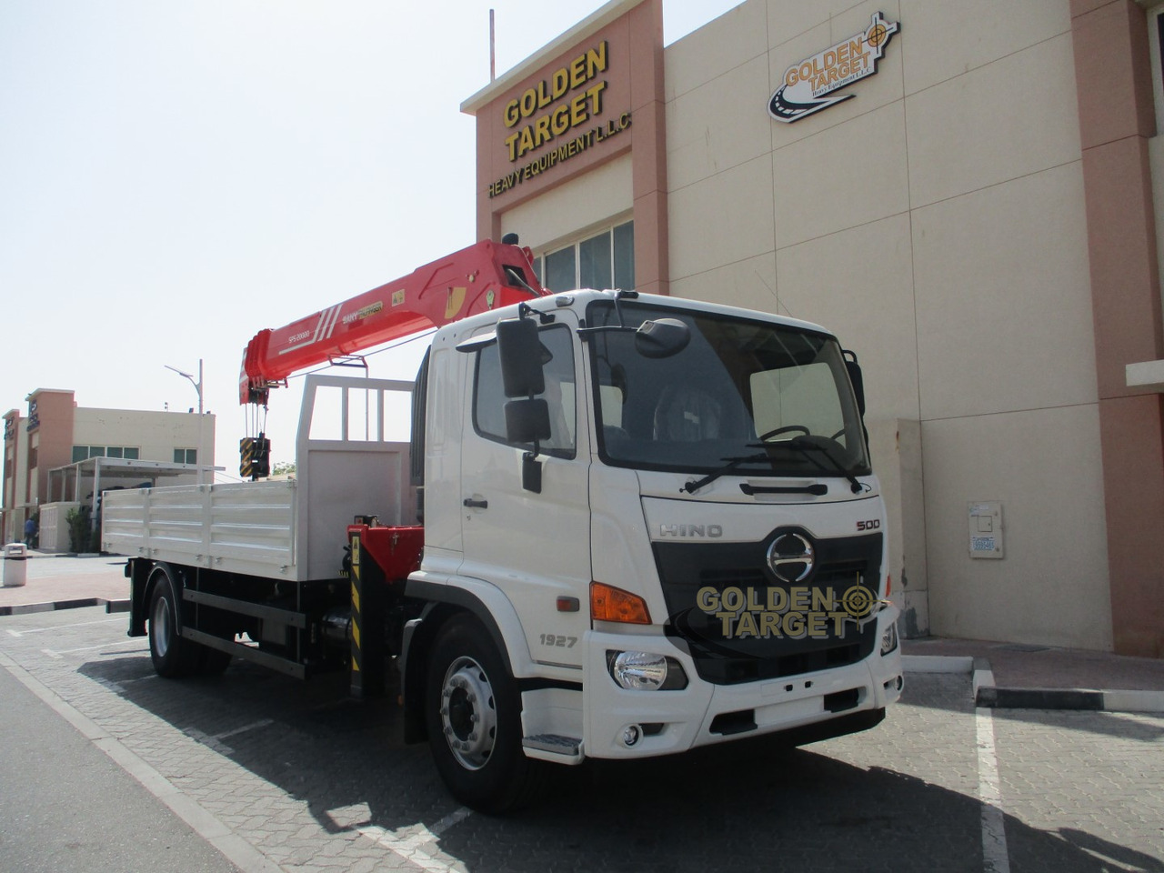 HINO 500 1927 4x2 SANY PALFINGER SPS20000 Crane - Kamion me vinç: foto 1 HINO 500 1927 4x2 SANY PALFINGER SPS20000 Crane - Kamion me vinç: foto 1