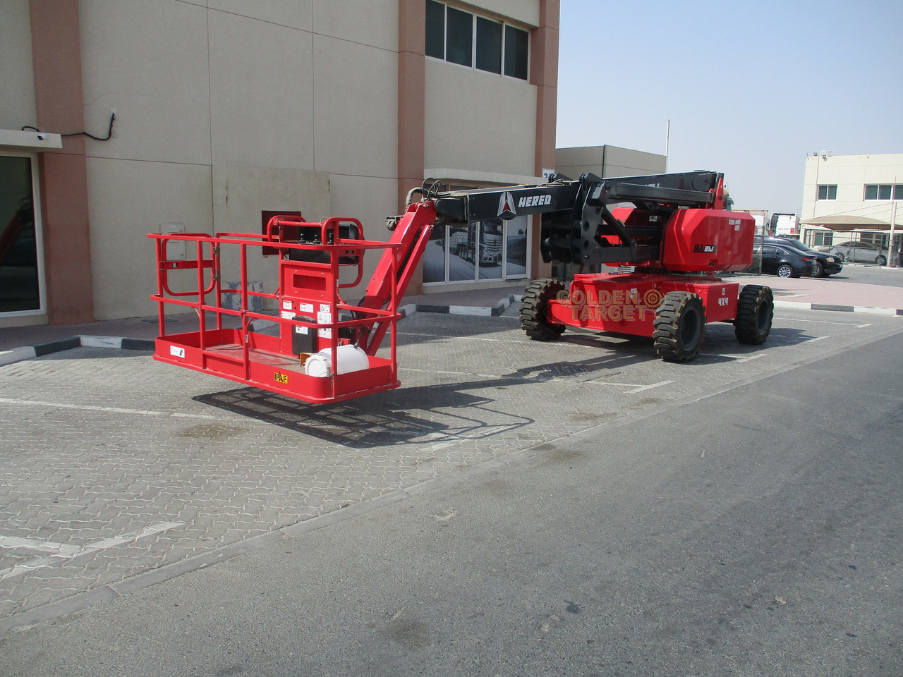 Hered HA21JE Electric Articulating Boom Lift - Krah me çernjerë: foto 2 Hered HA21JE Electric Articulating Boom Lift - Krah me çernjerë: foto 2