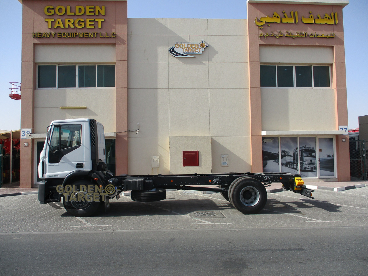 Kamion kabinë-shasi i ri IVECO EUROCARGO 180E28 4x2 Chassis: foto 6