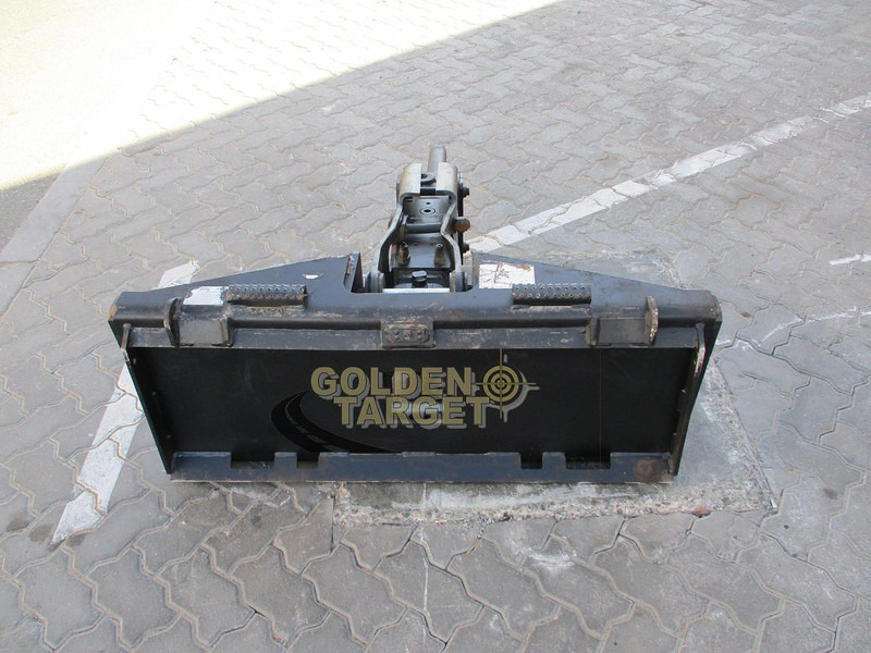 John Deere HB50 - Fadrom: foto 4 John Deere HB50 - Fadrom: foto 4