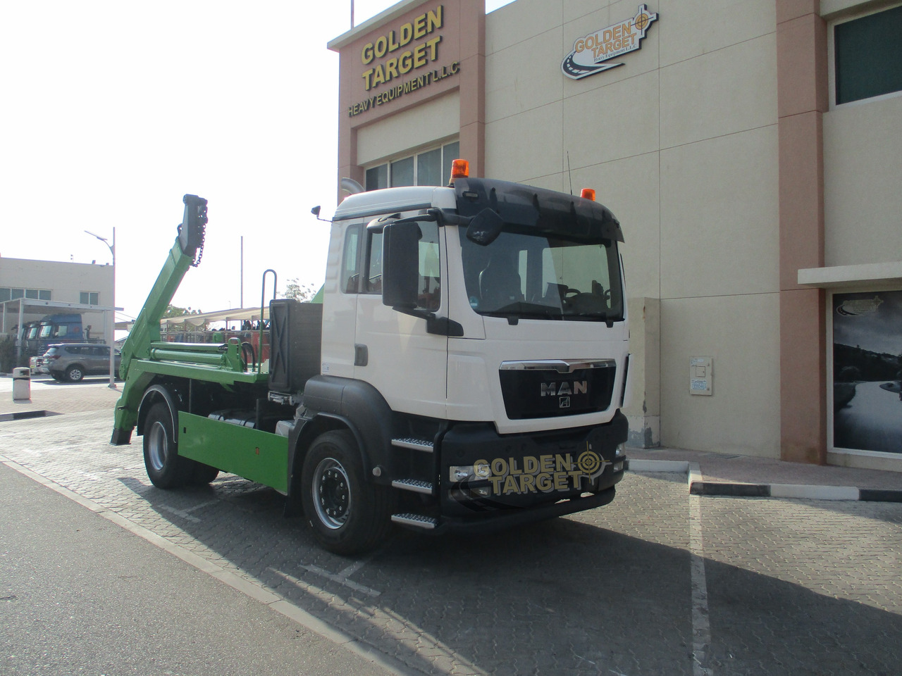 MAN TGS 18.440 4x2 Skip Loader - Fadromë ngarkuese: foto 1 MAN TGS 18.440 4x2 Skip Loader - Fadromë ngarkuese: foto 1
