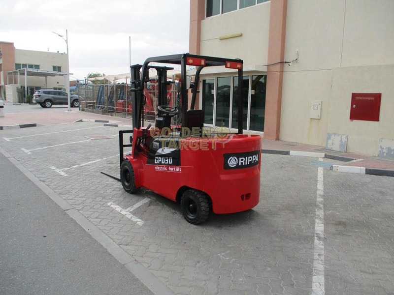RIPPA GPD30 Electric Forklift - Makineri ndërtimi: foto 4 RIPPA GPD30 Electric Forklift - Makineri ndërtimi: foto 4