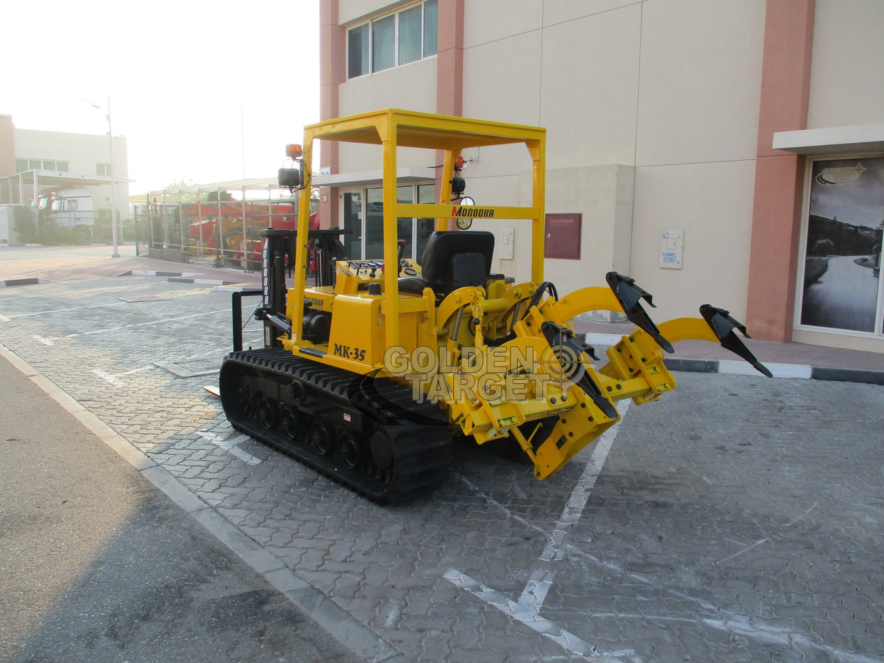 Morooka MK35 Tracks Forklift - Pirun më naftë: foto 4 Morooka MK35 Tracks Forklift - Pirun më naftë: foto 4