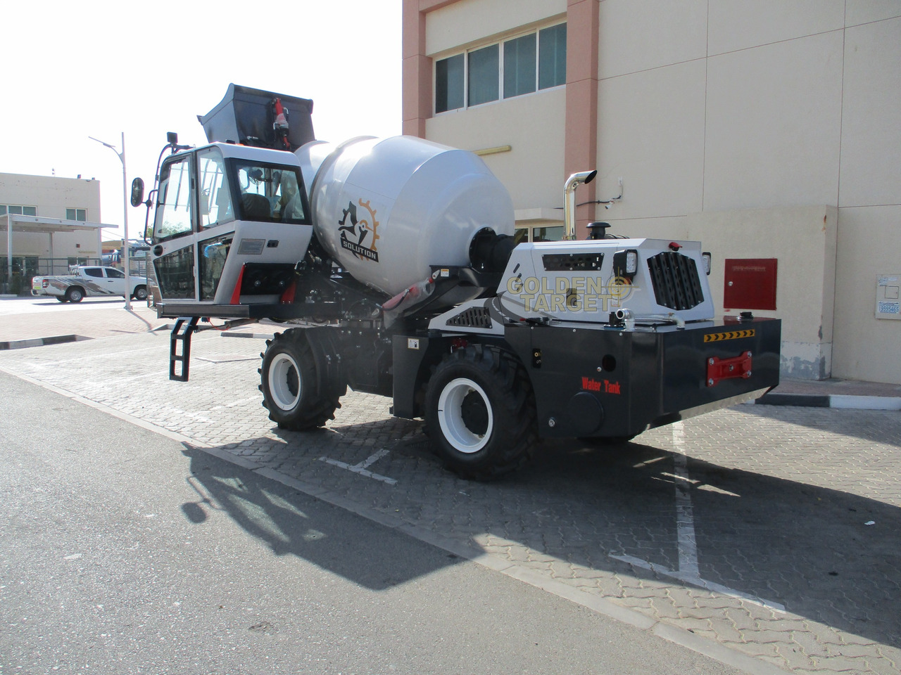 Solution H25 Self Loading Mixer - Autobetoniere: foto 4 Solution H25 Self Loading Mixer - Autobetoniere: foto 4