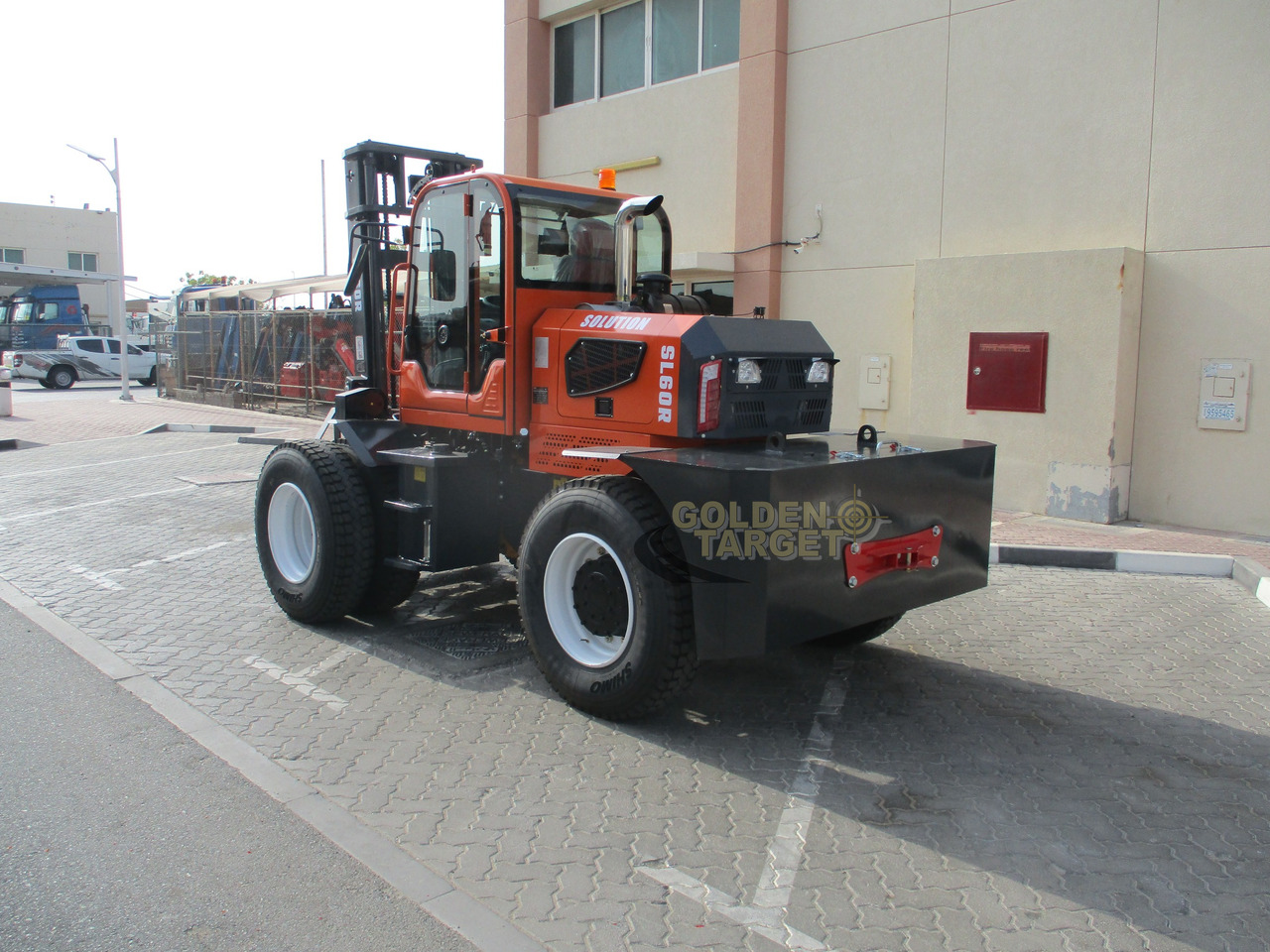 Solution SL60R Rough Terrain Forklift - Pirun më naftë: foto 4 Solution SL60R Rough Terrain Forklift - Pirun më naftë: foto 4