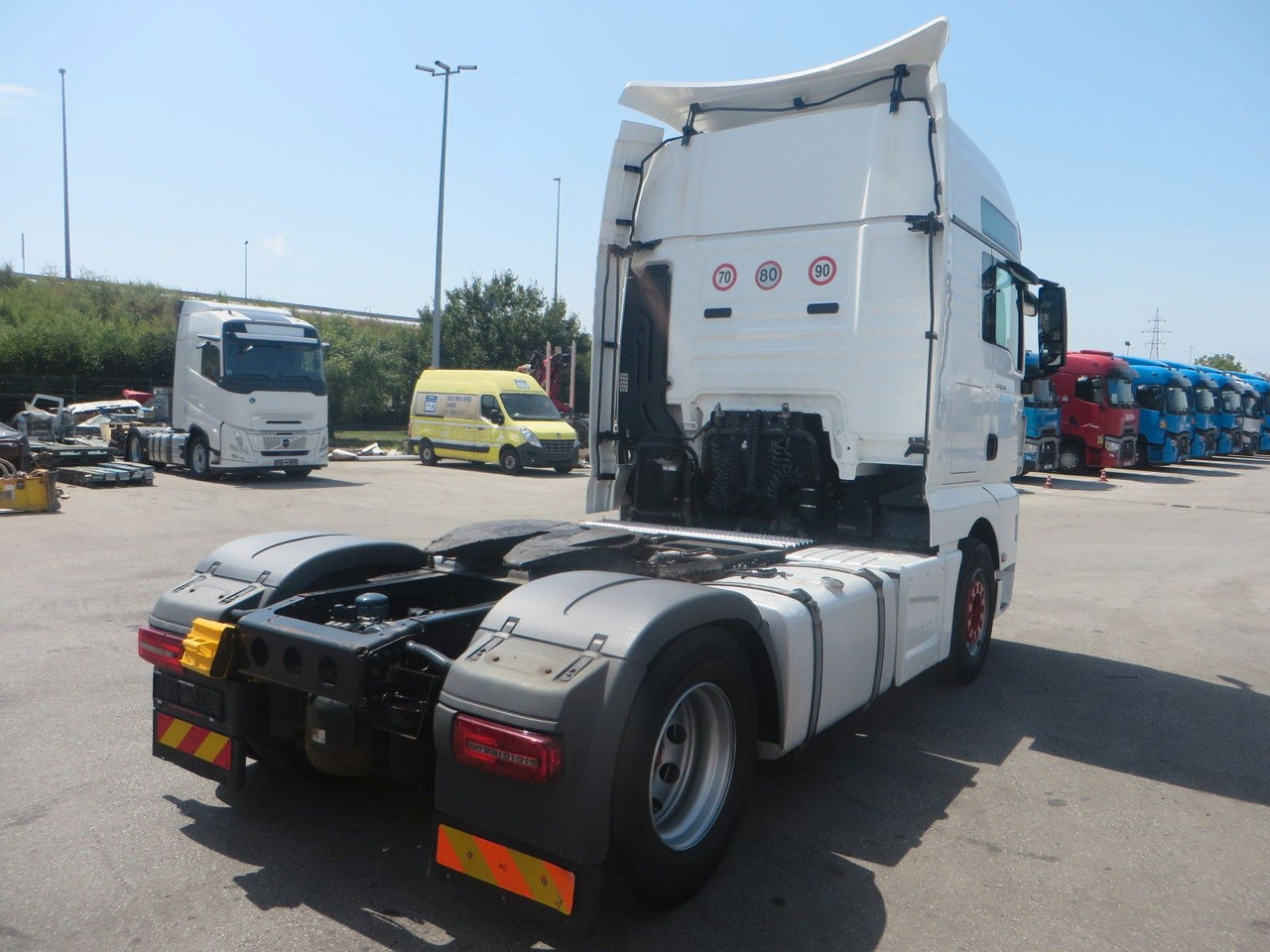 MAN TGX 18.510 4x2Tractor XXL, Retarder - Gjysmë-kamion: foto 3 MAN TGX 18.510 4x2Tractor XXL, Retarder - Gjysmë-kamion: foto 3