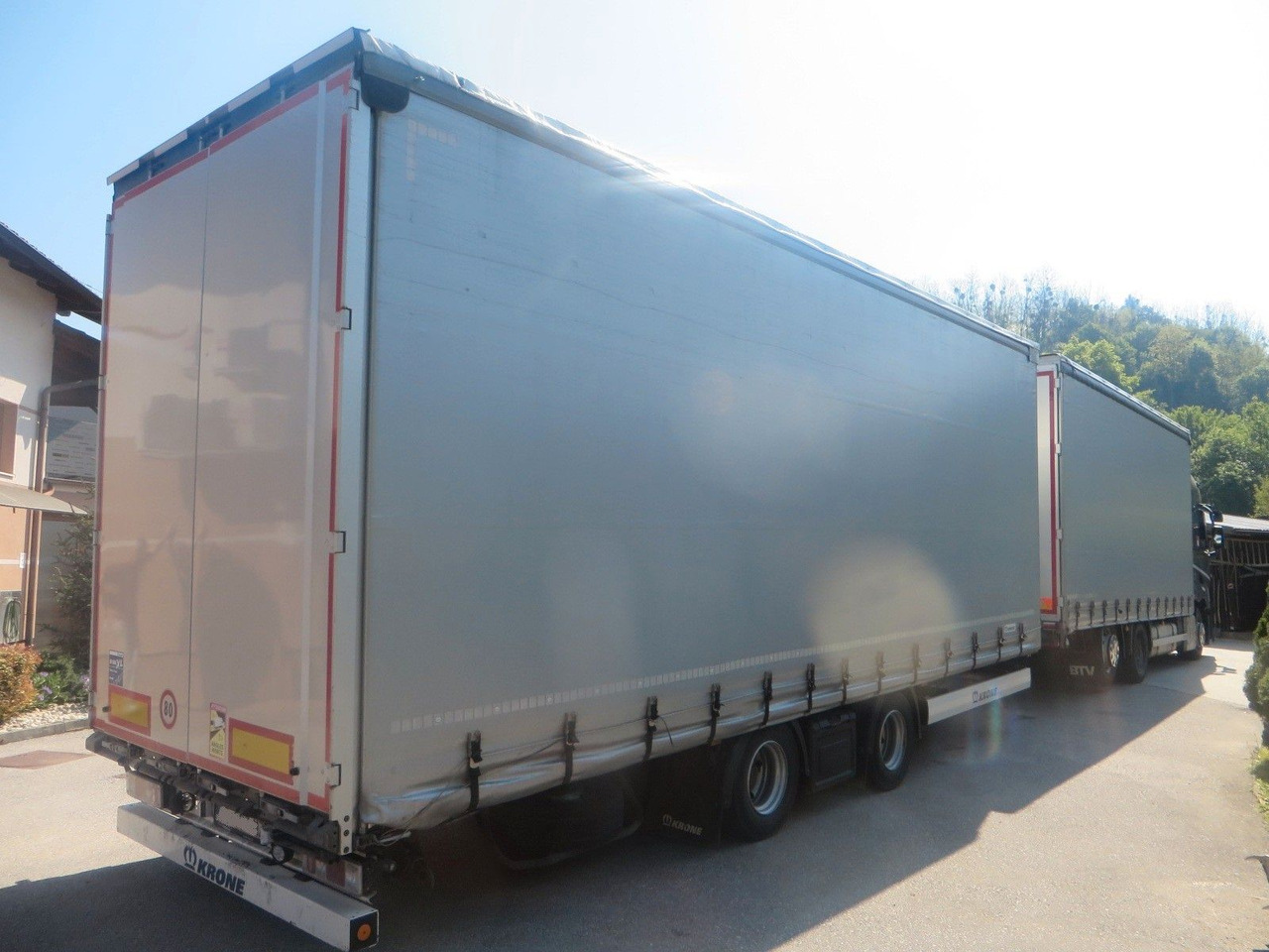 Renault T480 SC 6x2 tandem jumbo 116m3 - Kamion me tendë: foto 3 Renault T480 SC 6x2 tandem jumbo 116m3 - Kamion me tendë: foto 3
