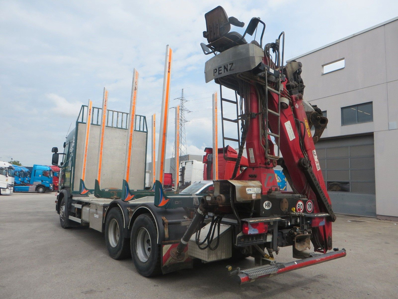 Scania G450 6x4Timber - Kamion për transport druri, Kamion me vinç: foto 4 Scania G450 6x4Timber - Kamion për transport druri, Kamion me vinç: foto 4