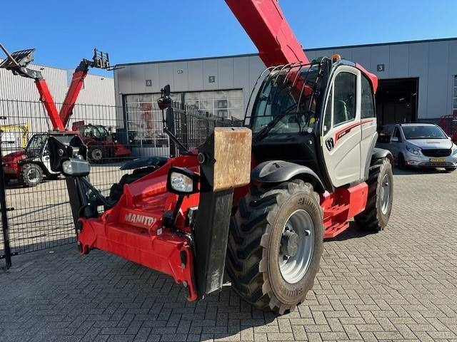 Manitou MT 1440 - Ekskavator teleskopik: foto 2 Manitou MT 1440 - Ekskavator teleskopik: foto 2