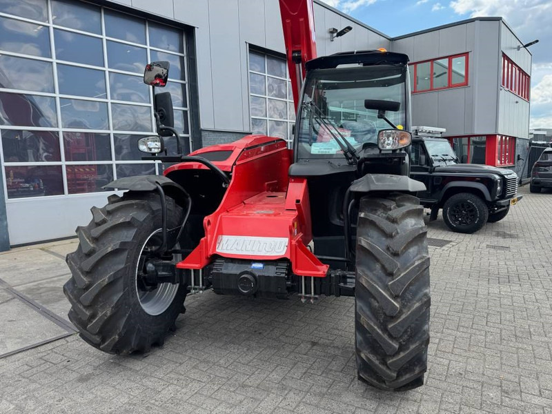 Manitou MT 935 - Ekskavator teleskopik: foto 5 Manitou MT 935 - Ekskavator teleskopik: foto 5