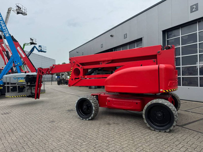 Niftylift HR 28 D E 4x4 - Krah me çernjerë: foto 1 Niftylift HR 28 D E 4x4 - Krah me çernjerë: foto 1
