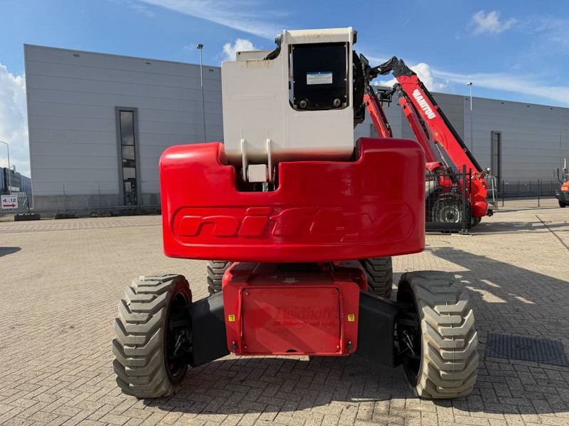 Niftylift HR 28 - Krah me çernjerë: foto 3 Niftylift HR 28 - Krah me çernjerë: foto 3