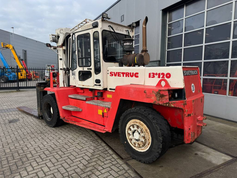 Svetruck 13,6- 1200 - Pirun më naftë: foto 1 Svetruck 13,6- 1200 - Pirun më naftë: foto 1