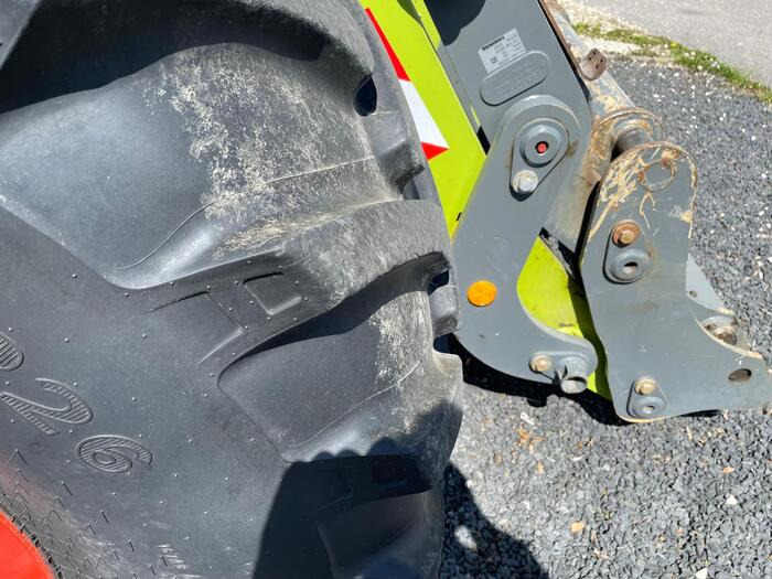 Claas Torion 1511 - Fadrom me goma: foto 2 Claas Torion 1511 - Fadrom me goma: foto 2