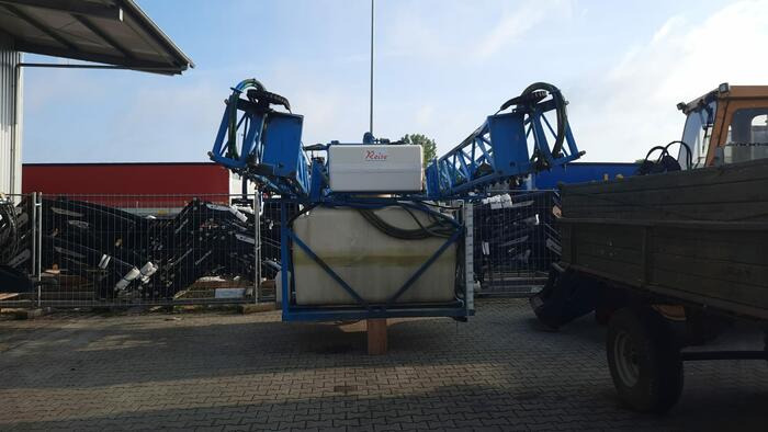 Inuma Aufbauspritze IUAS 2024 - Spërkatës i montuar në traktor: foto 1 Inuma Aufbauspritze IUAS 2024 - Spërkatës i montuar në traktor: foto 1