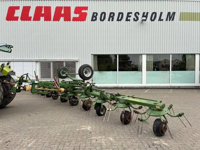 Krone KWT 11.22 - Barkthyese/ Shkundës bari: foto 1 Krone KWT 11.22 - Barkthyese/ Shkundës bari: foto 1