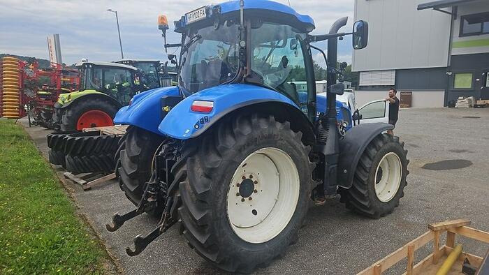 New Holland T6.160 Auto Command - Traktor: foto 3 New Holland T6.160 Auto Command - Traktor: foto 3