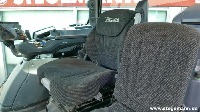 Valtra N155 - Traktor: foto 5 Valtra N155 - Traktor: foto 5