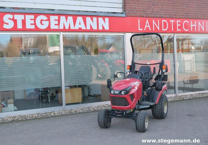 Yanmar SA221 - Traktor: foto 1 Yanmar SA221 - Traktor: foto 1