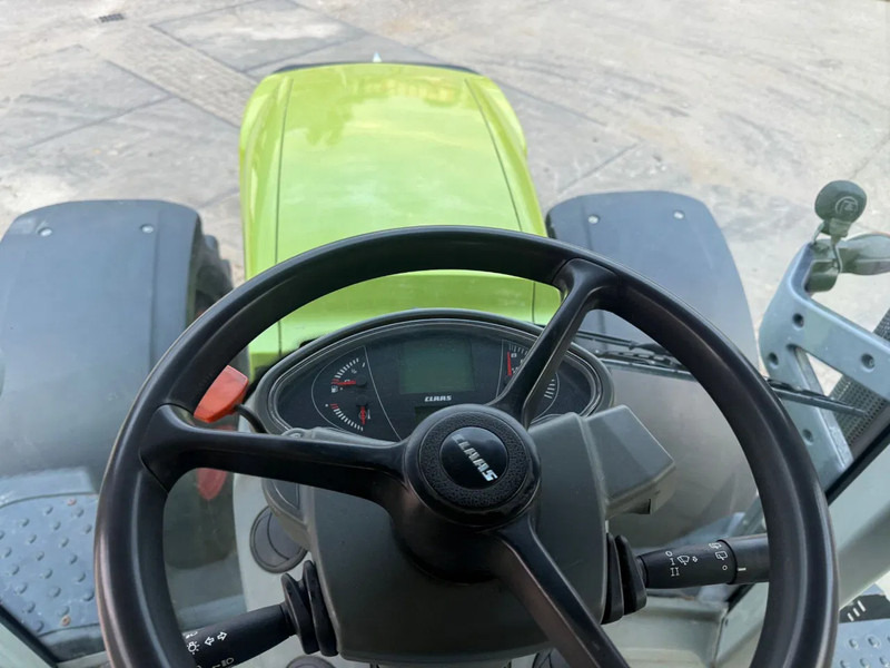 Claas Axion Axion 810 C matic Automaat 50 KM - Traktor: foto 3 Claas Axion Axion 810 C matic Automaat 50 KM - Traktor: foto 3