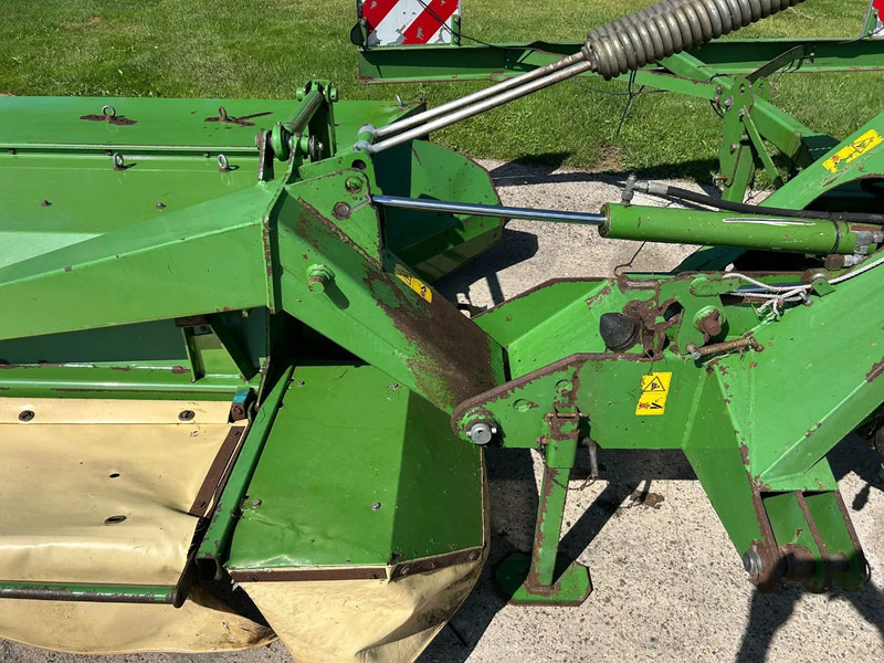 Krone Easycut 9140 CV triple maaier - Korrëse bari: foto 5 Krone Easycut 9140 CV triple maaier - Korrëse bari: foto 5