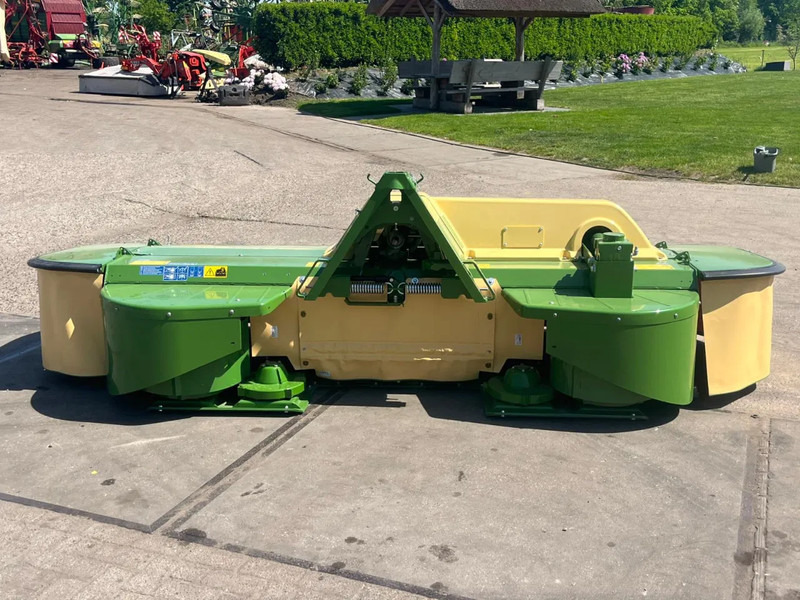 Krone NIEUW! Easy Cut F 320 G2 NIEUW FRONTMAAIER - Korrëse bari: foto 5 Krone NIEUW! Easy Cut F 320 G2 NIEUW FRONTMAAIER - Korrëse bari: foto 5