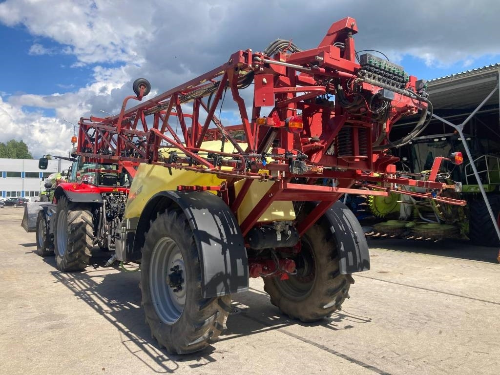 Hardi COMMANDERr 4500 - Spërkatës me rimorkio: foto 3 Hardi COMMANDERr 4500 - Spërkatës me rimorkio: foto 3