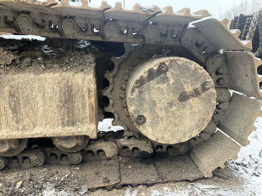 Hyundai HX 300 L - Ekskavator me zinxhirë: foto 3 Hyundai HX 300 L - Ekskavator me zinxhirë: foto 3