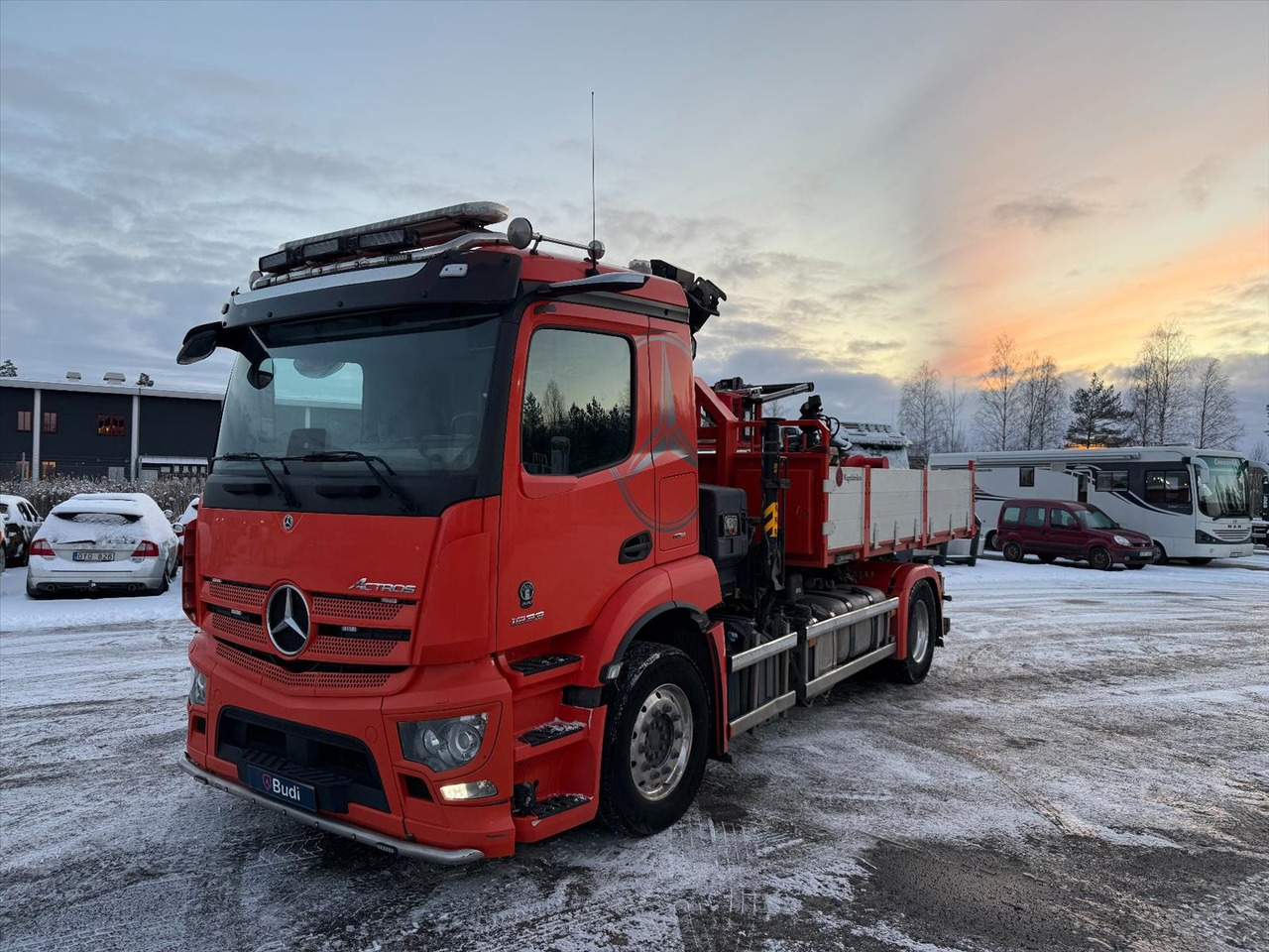 Kranväxlare Mercedes-Benz Actros 4X2 -2020 | HIAB - Kamion vetëngarkues, Kamion me vinç: foto 1 Kranväxlare Mercedes-Benz Actros 4X2 -2020 | HIAB - Kamion vetëngarkues, Kamion me vinç: foto 1