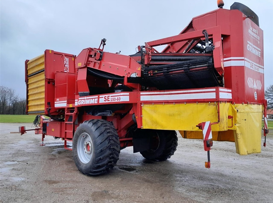 Grimme SE 150-60 NB - Makinë për nxjerrjen e patateve: foto 3 Grimme SE 150-60 NB - Makinë për nxjerrjen e patateve: foto 3