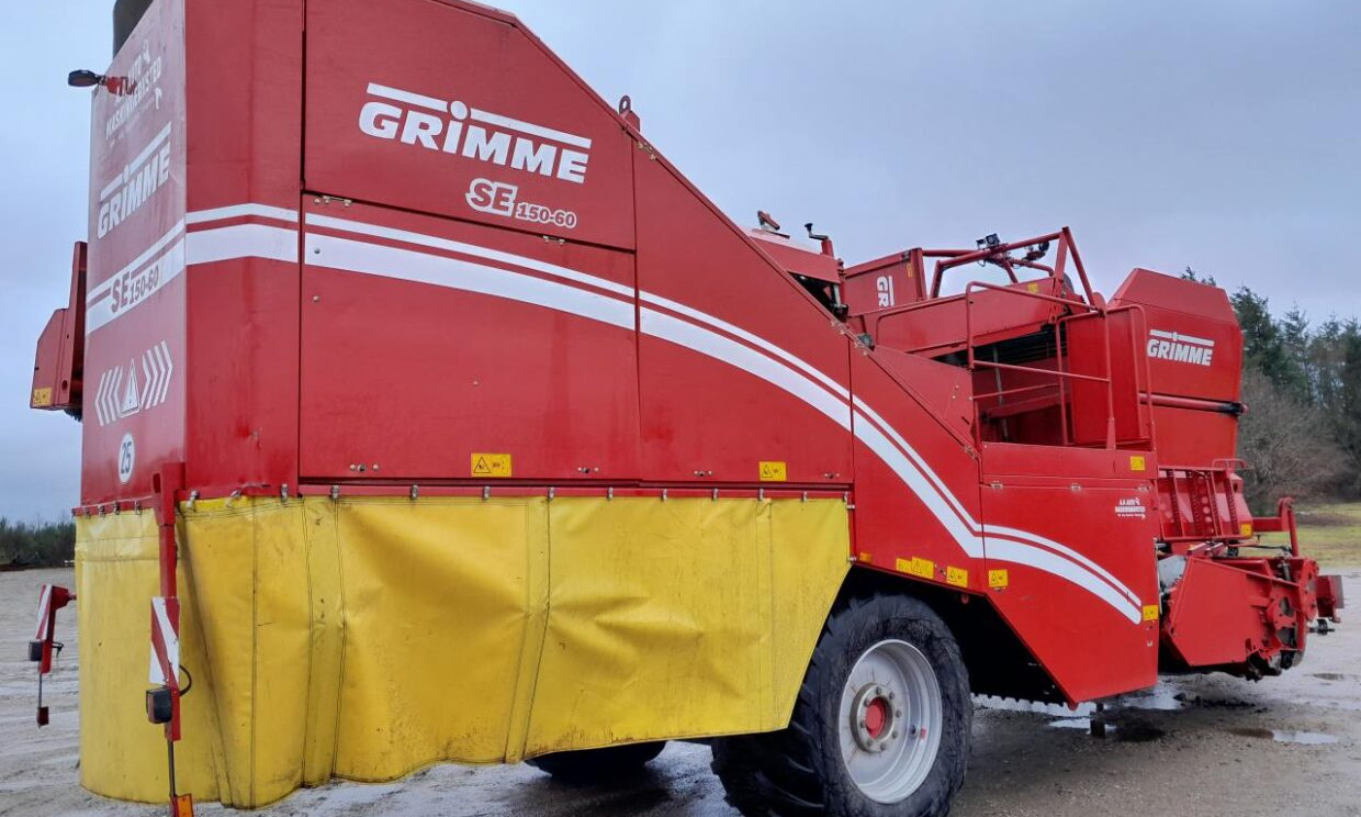 Grimme SE 150-60 NB - Makinë për nxjerrjen e patateve: foto 4 Grimme SE 150-60 NB - Makinë për nxjerrjen e patateve: foto 4