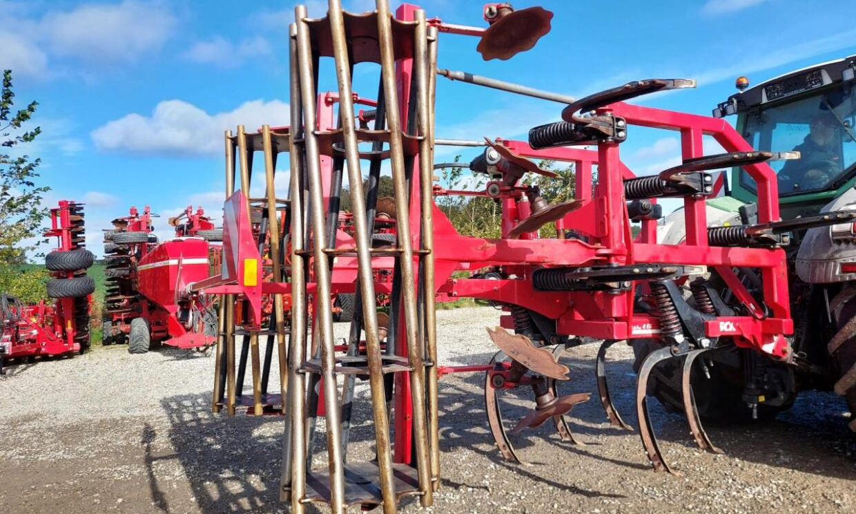 Horsch Terrano 4 FX - Lesë: foto 4 Horsch Terrano 4 FX - Lesë: foto 4