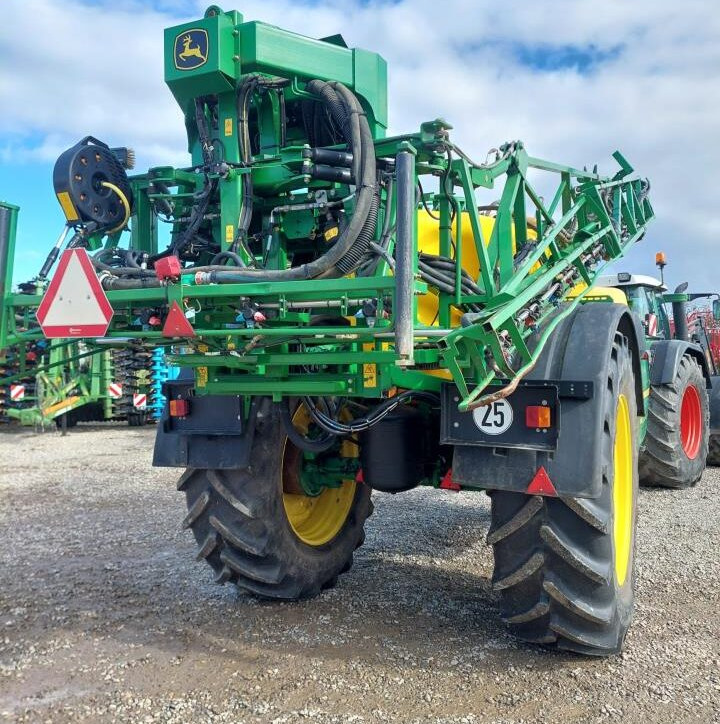 John Deere R962i - 28m - Spërkatës me rimorkio: foto 4 John Deere R962i - 28m - Spërkatës me rimorkio: foto 4