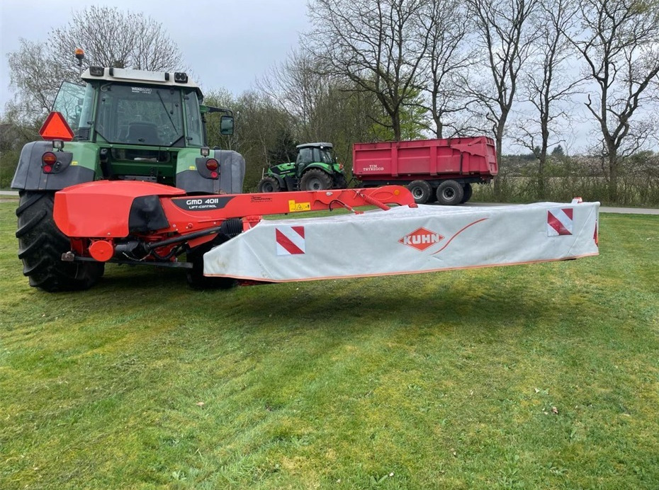 Kuhn KUHN GMD 4011 FF - Korrëse bari: foto 1 Kuhn KUHN GMD 4011 FF - Korrëse bari: foto 1