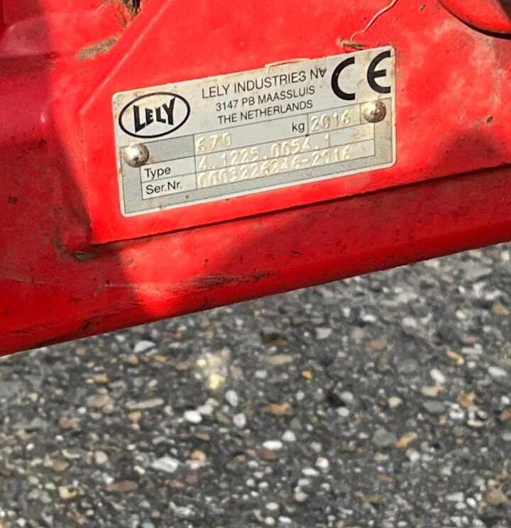 Lely SPLENDIMO 320 - Korrëse bari: foto 3 Lely SPLENDIMO 320 - Korrëse bari: foto 3