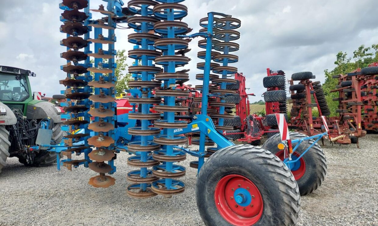 Lemken Heliodor 9/700 KA - Lesë me disk: foto 3 Lemken Heliodor 9/700 KA - Lesë me disk: foto 3