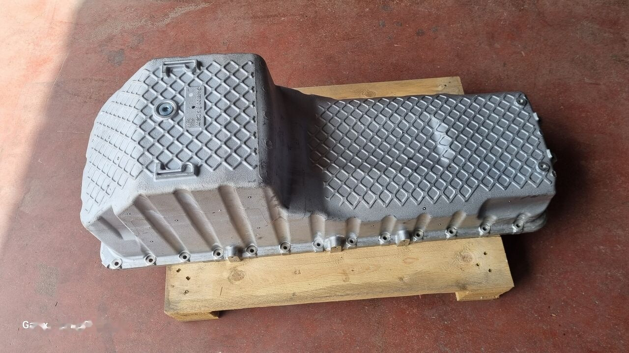 Mercedes-Benz OIL PAN ACTROS MP4 A4730102213 Mercedes-Benz ACTROS MP4 EURO 6 - Karteri për Kamioni: foto 1 Mercedes-Benz OIL PAN ACTROS MP4 A4730102213 Mercedes-Benz ACTROS MP4 EURO 6 - Karteri për Kamioni: foto 1