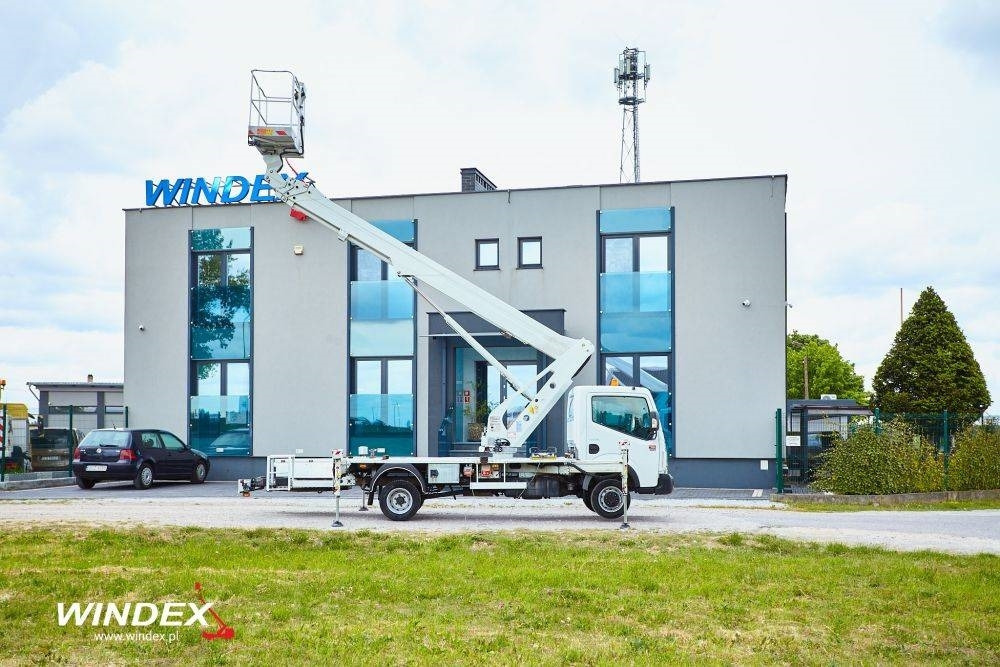 CMC PLA 250 - Platformë ajrore e montuar në kamion: foto 5 CMC PLA 250 - Platformë ajrore e montuar në kamion: foto 5