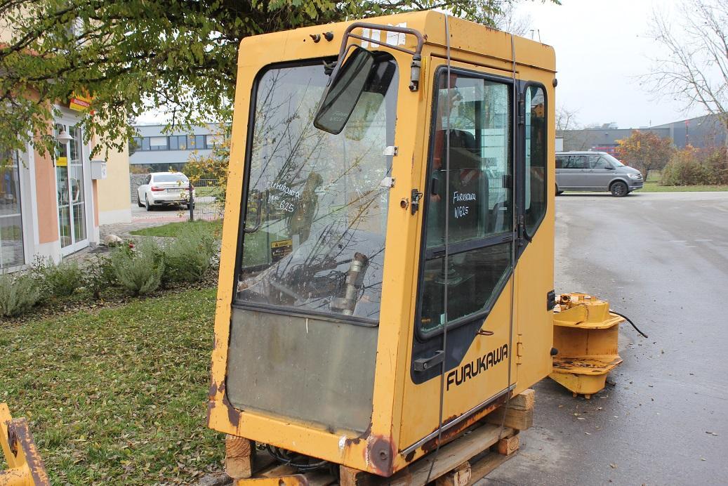 Furukawa W625 - Kabinë për Makineri ndërtimi: foto 2 Furukawa W625 - Kabinë për Makineri ndërtimi: foto 2