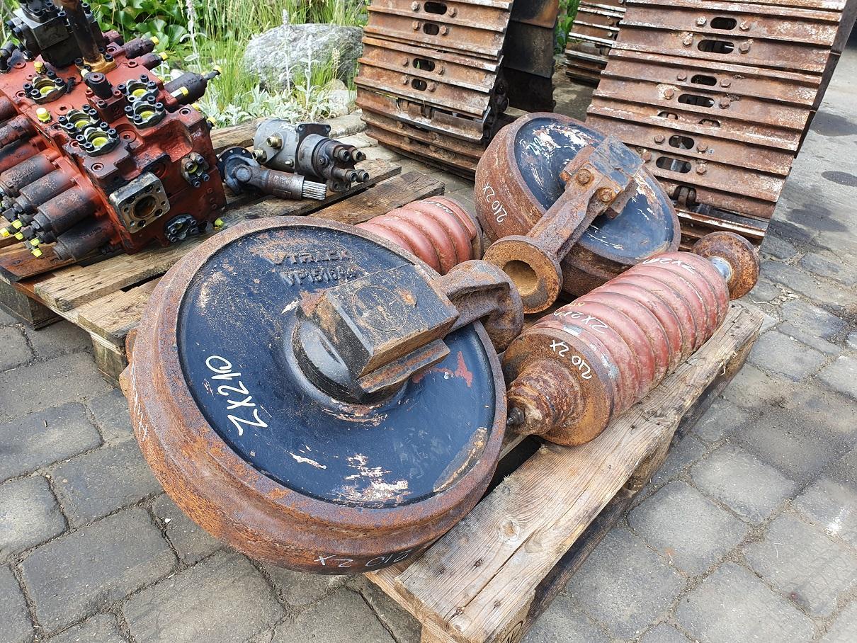 Hitachi ZX 210 - Pjesë nënkarrocerie për Ekskavator: foto 3 Hitachi ZX 210 - Pjesë nënkarrocerie për Ekskavator: foto 3