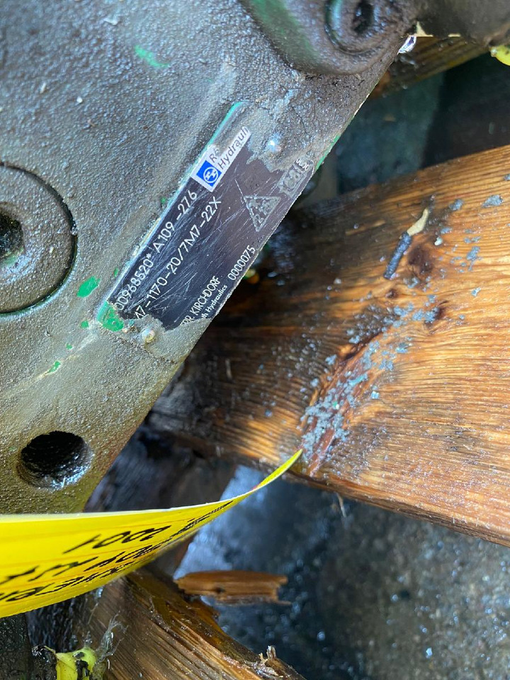 Liebherr A 904 LIT - Valvula hidraulike për Makineri ndërtimi: foto 5 Liebherr A 904 LIT - Valvula hidraulike për Makineri ndërtimi: foto 5