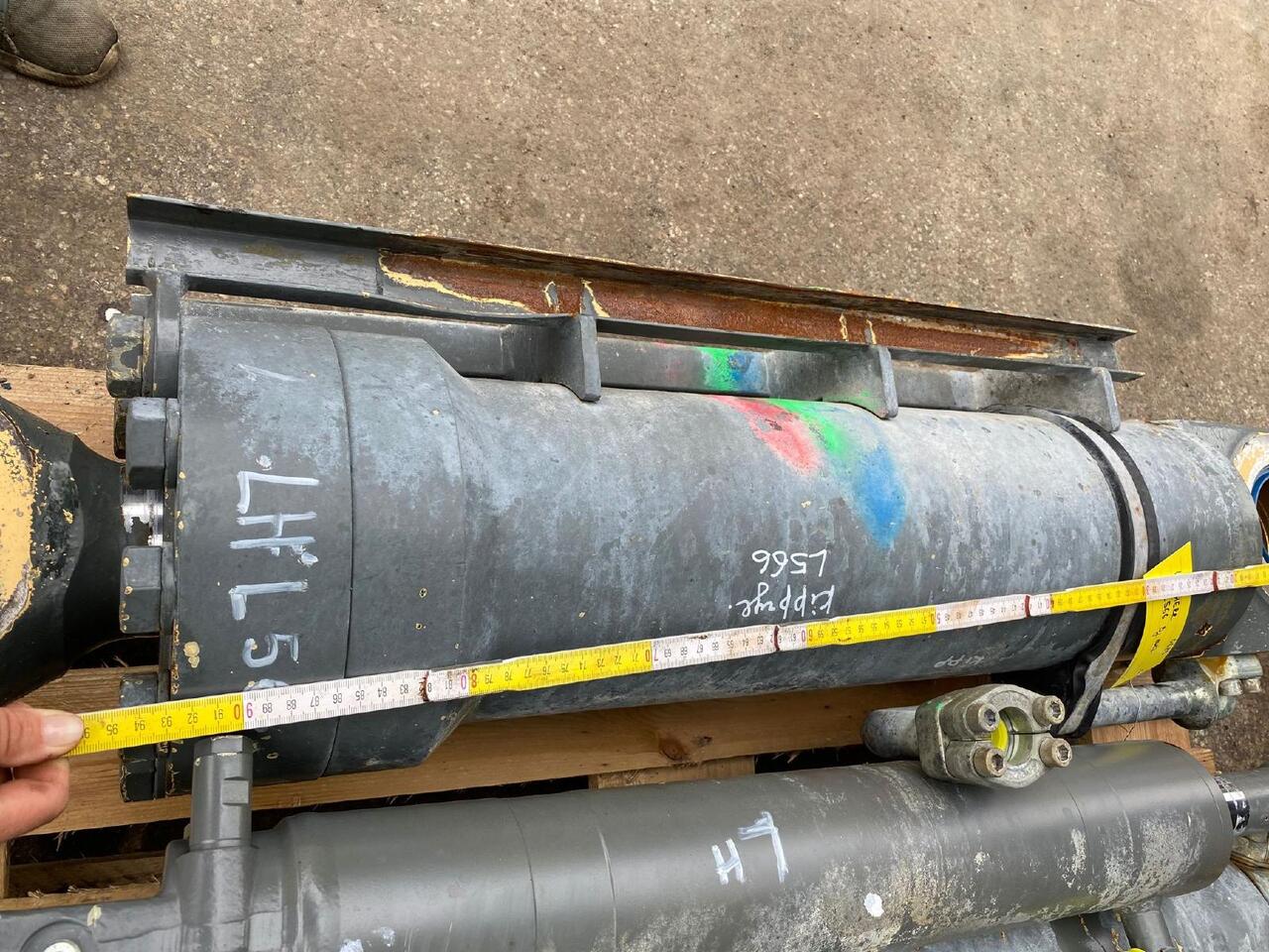 Liebherr L 566 - Cilindri hidraulik për Makineri ndërtimi: foto 4 Liebherr L 566 - Cilindri hidraulik për Makineri ndërtimi: foto 4