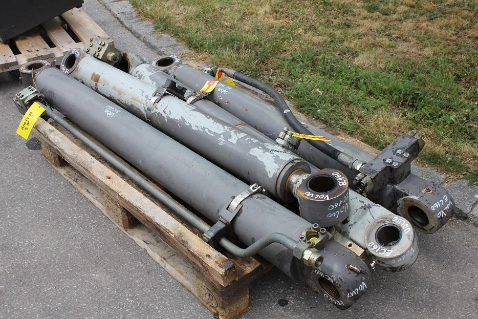 Volvo EC 160 - Cilindri hidraulik për Makineri ndërtimi: foto 3 Volvo EC 160 - Cilindri hidraulik për Makineri ndërtimi: foto 3