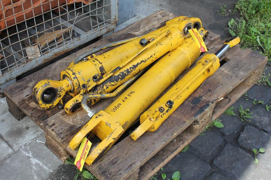 Volvo LM 846 - Cilindri hidraulik për Makineri ndërtimi: foto 3 Volvo LM 846 - Cilindri hidraulik për Makineri ndërtimi: foto 3