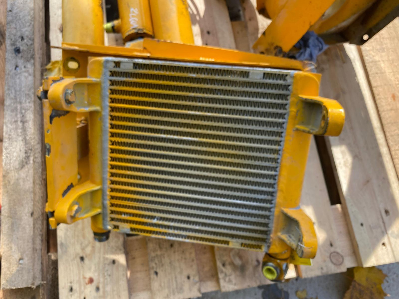 Zettelmeyer ZL 401, ZL 601 - Sistemi i ftohjes për Makineri ndërtimi: foto 3 Zettelmeyer ZL 401, ZL 601 - Sistemi i ftohjes për Makineri ndërtimi: foto 3