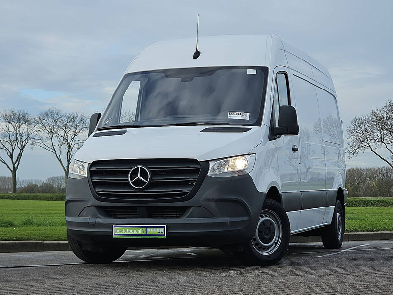Mercedes-Benz Sprinter 314 L2H2 Mbux Automaat! - Furgon: foto 1 Mercedes-Benz Sprinter 314 L2H2 Mbux Automaat! - Furgon: foto 1