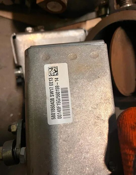 IVECO STRALIS E6 HAMULEC GÓRSKI ZAWÓR 5801860438 IVECO STRALIS EURO 6 5801860438 IVECO - Pjesët e frenave për Kamioni: foto 4 IVECO STRALIS E6 HAMULEC GÓRSKI ZAWÓR 5801860438 IVECO STRALIS EURO 6 5801860438 IVECO - Pjesët e frenave për Kamioni: foto 4