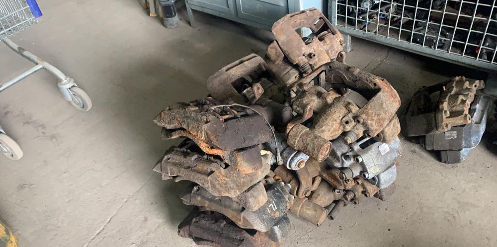 IVECO oryginał IVECO Eurocargo - Kalibër frenash për Kamioni: foto 5 IVECO oryginał IVECO Eurocargo - Kalibër frenash për Kamioni: foto 5