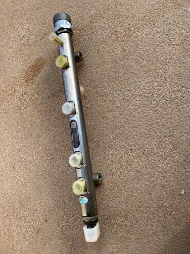 Listwa wtryskowa Bosch D E6 0445214248 IVECO Daily 3.0L - Sistemi i karburantit për Kamioni: foto 1 Listwa wtryskowa Bosch D E6 0445214248 IVECO Daily 3.0L - Sistemi i karburantit për Kamioni: foto 1