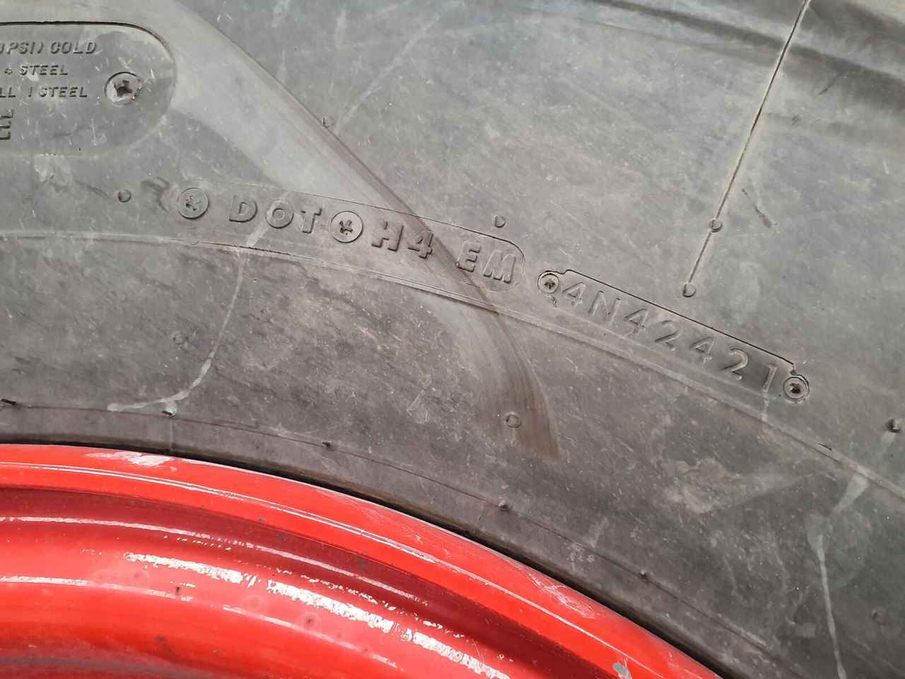 Bridgestone Wheel 445/95R25 10 12 1p - Rrota për Vinç: foto 3 Bridgestone Wheel 445/95R25 10 12 1p - Rrota për Vinç: foto 3